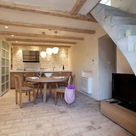 Charming House In Ferienhaus